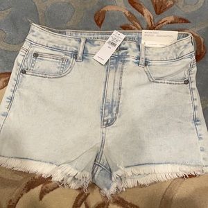 NWT size 8 super hi rise shortie